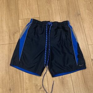Nike Shorts Size M